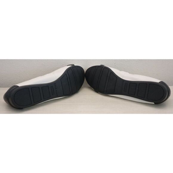 Cole Haan W26820 Women's Sz 9B Ivory/Black Leather Tova Bow Ballet Flats - Picture 4 of 11